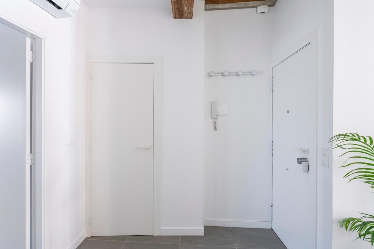 Centrica Y Encantadora Vivienda. บาเลนเซีย ภายนอก รูปภาพ