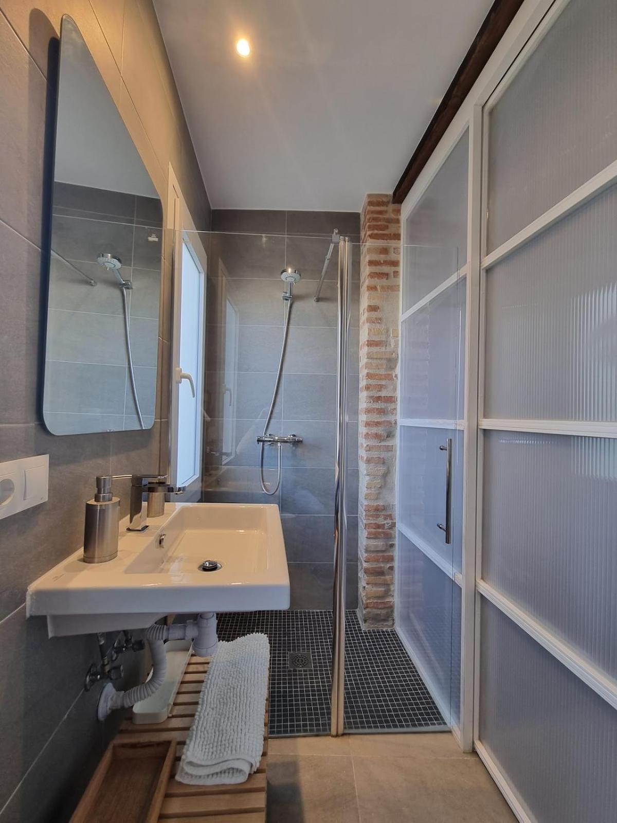 Centrica Y Encantadora Vivienda. บาเลนเซีย ภายนอก รูปภาพ